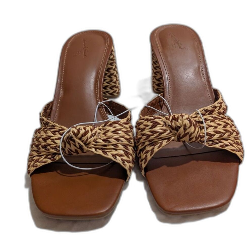 Women's Aaliyah Heels Sandals -Universal Thread- Cognac  Size 11 NWOT